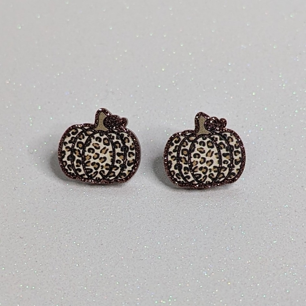 Pumpkin Leopard Print Glitter Acrylic Stud Earrings - Picture 2 of 5